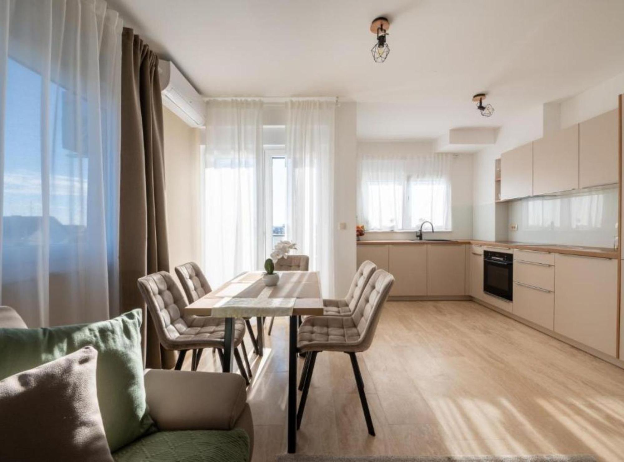 Apartment Kona - Free Parking & Self Check-In Ivanja Reka ภายนอก รูปภาพ