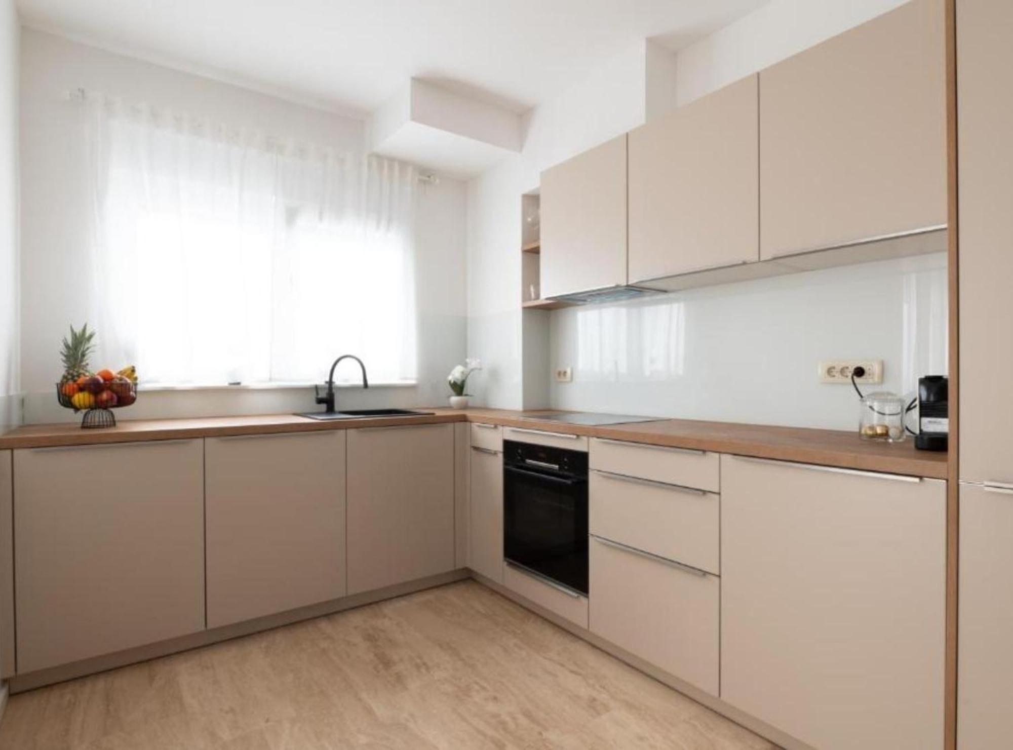Apartment Kona - Free Parking & Self Check-In Ivanja Reka ภายนอก รูปภาพ