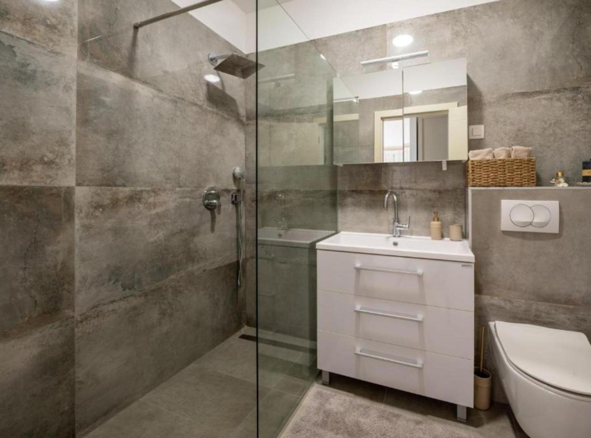Apartment Kona - Free Parking & Self Check-In Ivanja Reka ภายนอก รูปภาพ