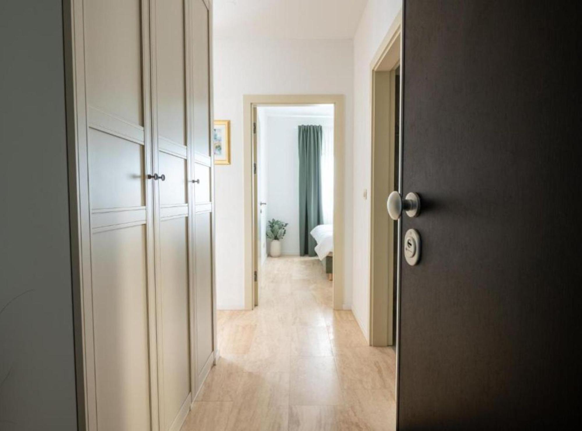Apartment Kona - Free Parking & Self Check-In Ivanja Reka ภายนอก รูปภาพ